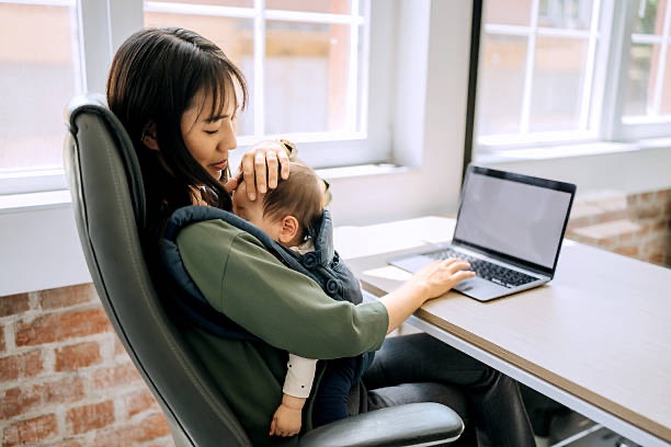 work from home routine with kids in a balanced and productive home setting